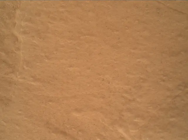 Sol 2572: Mars Hand Lens Imager (MAHLI)