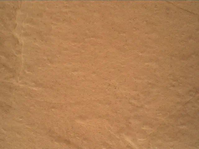 Sol 2572: Mars Hand Lens Imager (MAHLI)