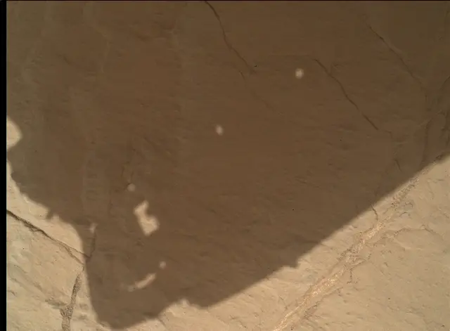Sol 2572: Mars Hand Lens Imager (MAHLI)