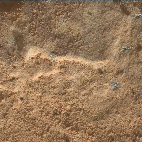 Sol 2574: Mars Hand Lens Imager (MAHLI)