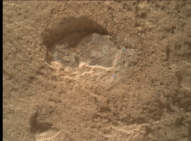 Sol 2574: Mars Hand Lens Imager (MAHLI)