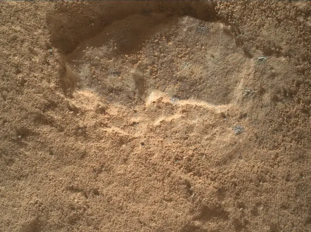 Sol 2574: Mars Hand Lens Imager (MAHLI)