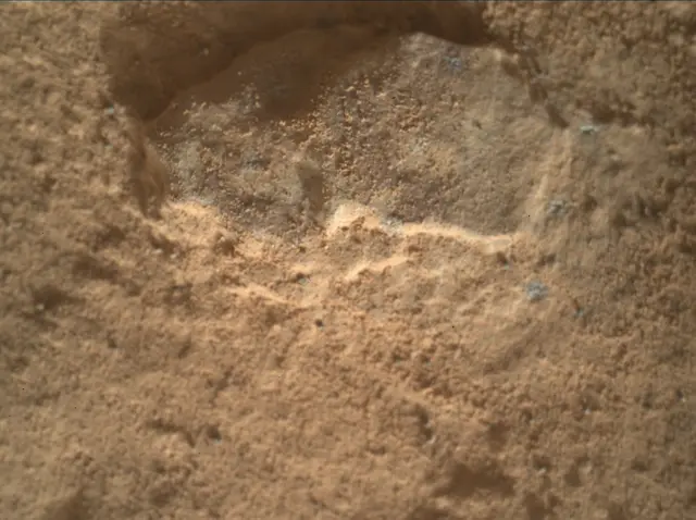 Sol 2574: Mars Hand Lens Imager (MAHLI)