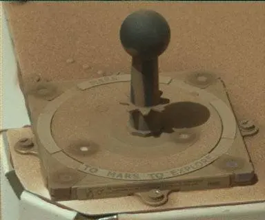 Sol 2575: Mast Camera (Mastcam)