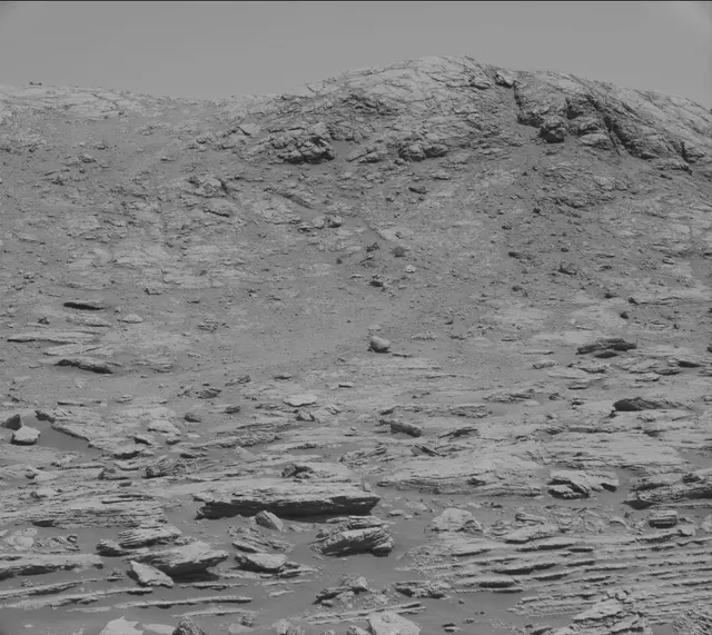 Sol 2575: Mast Camera (Mastcam)