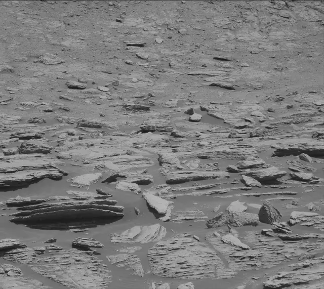 Sol 2575: Mast Camera (Mastcam)