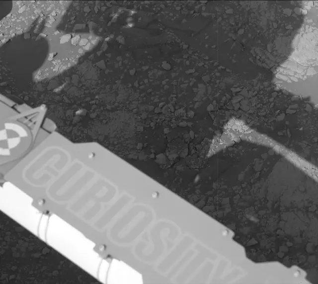 Sol 2575: Mast Camera (Mastcam)
