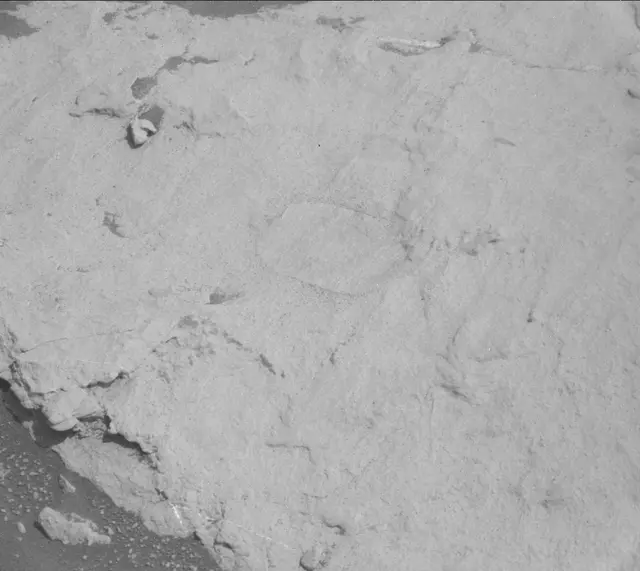 Sol 2575: Mast Camera (Mastcam)