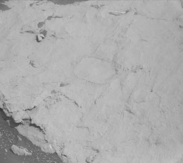 Sol 2575: Mast Camera (Mastcam)