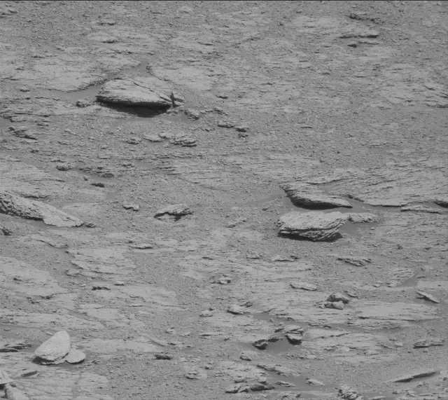 Sol 2575: Mast Camera (Mastcam)