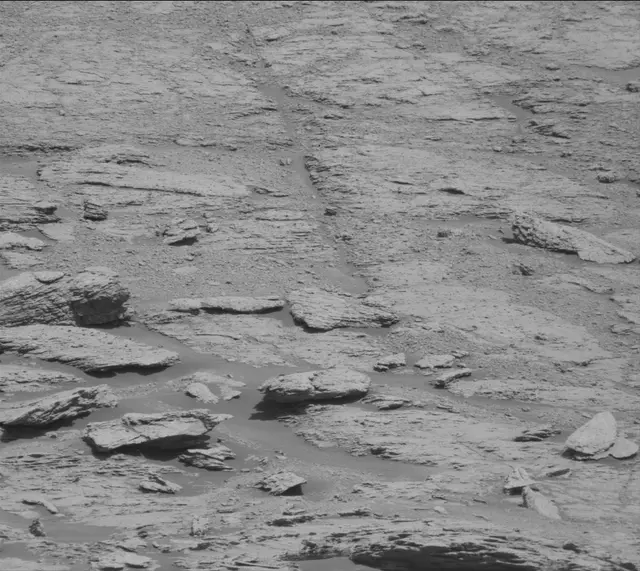 Sol 2575: Mast Camera (Mastcam)
