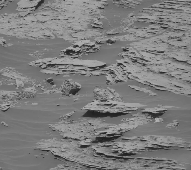 Sol 2575: Mast Camera (Mastcam)