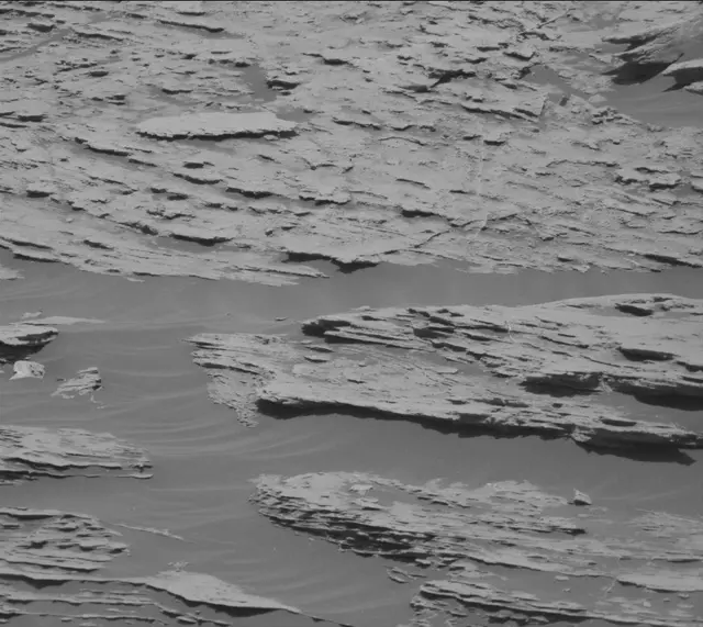 Sol 2575: Mast Camera (Mastcam)