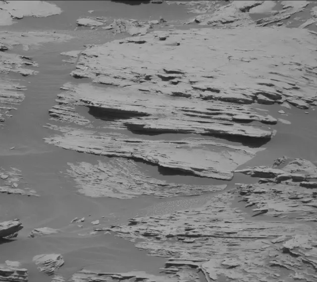 Sol 2575: Mast Camera (Mastcam)