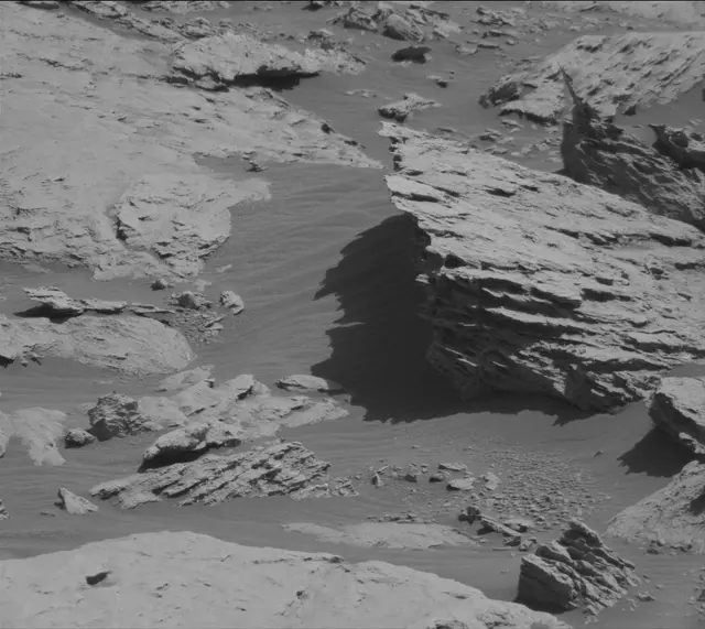 Sol 2575: Mast Camera (Mastcam)