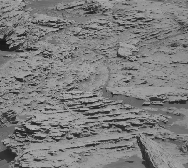Sol 2575: Mast Camera (Mastcam)