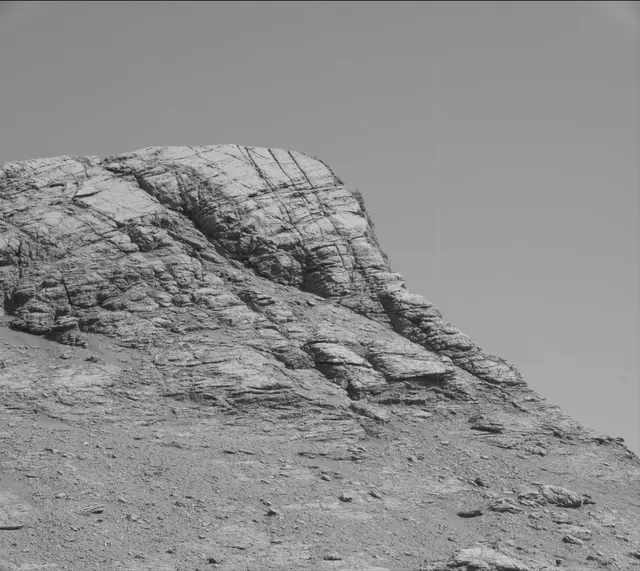 Sol 2578: Mast Camera (Mastcam)