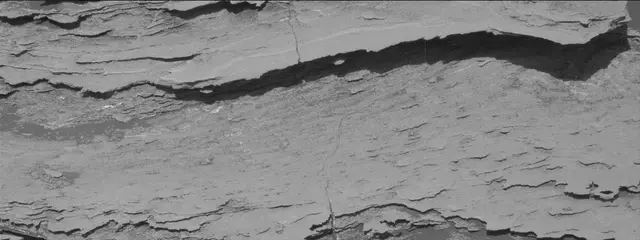 Sol 2579: Mast Camera (Mastcam)