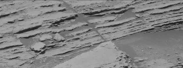 Sol 2579: Mast Camera (Mastcam)