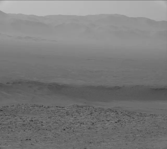 Sol 2579: Mast Camera (Mastcam)