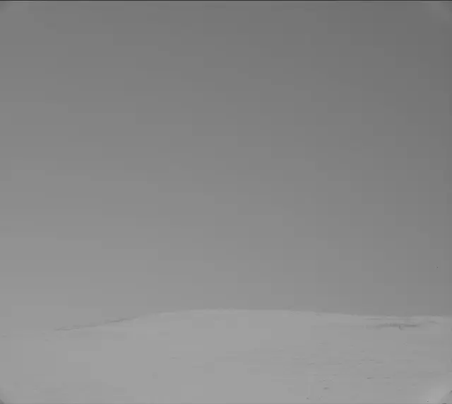 Sol 2579: Mast Camera (Mastcam)