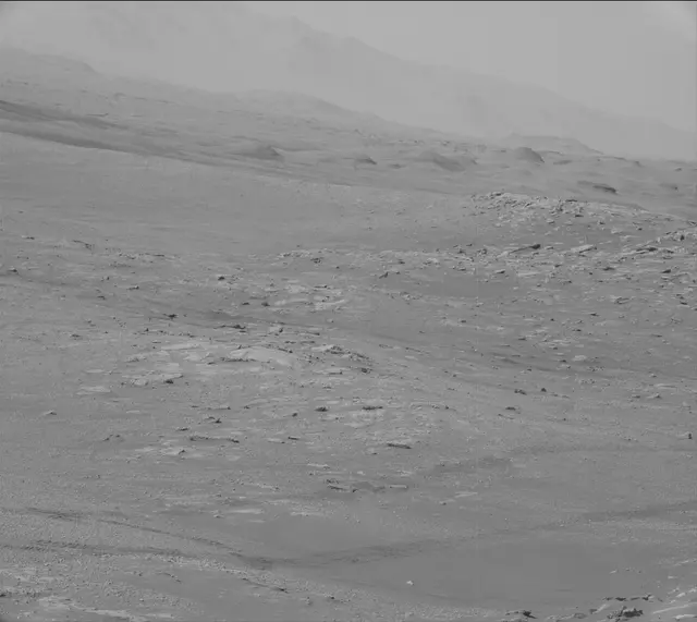 Sol 2579: Mast Camera (Mastcam)
