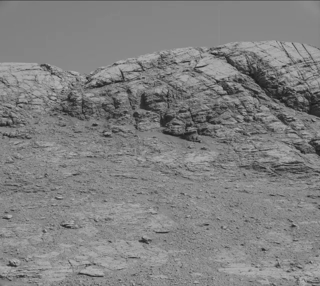 Sol 2579: Mast Camera (Mastcam)