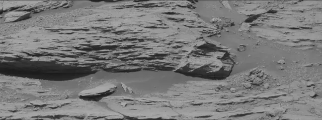Sol 2581: Mast Camera (Mastcam)