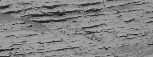 Sol 2581: Mast Camera (Mastcam)