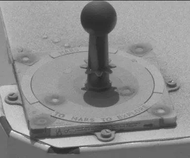 Sol 2582: Mast Camera (Mastcam)