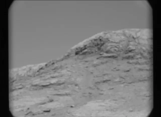 Sol 2582: Mast Camera (Mastcam)