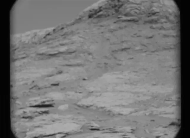 Sol 2582: Mast Camera (Mastcam)