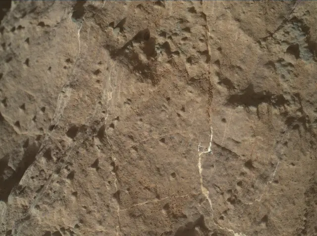 Sol 2583: Mars Hand Lens Imager (MAHLI)