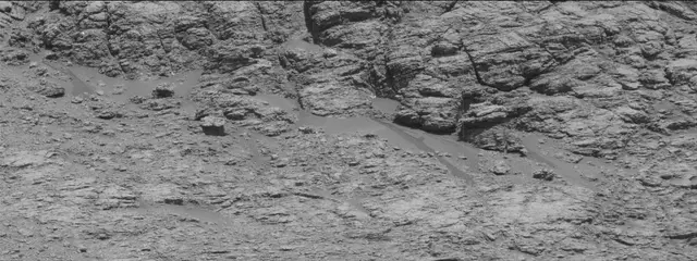 Sol 2584: Mast Camera (Mastcam)