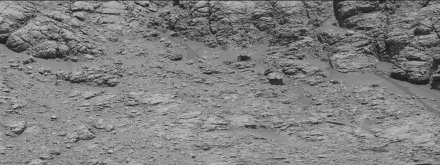 Sol 2584: Mast Camera (Mastcam)