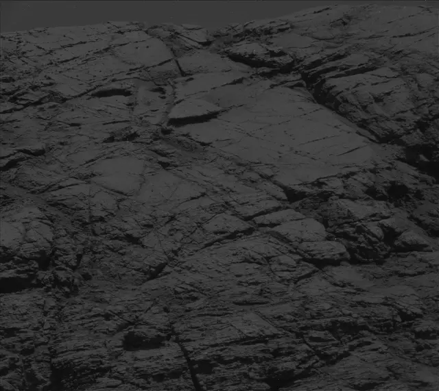 Sol 2584: Mast Camera (Mastcam)