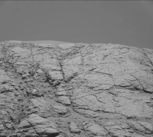 Sol 2584: Mast Camera (Mastcam)