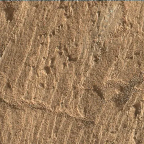 Sol 2585: Mars Hand Lens Imager (MAHLI)