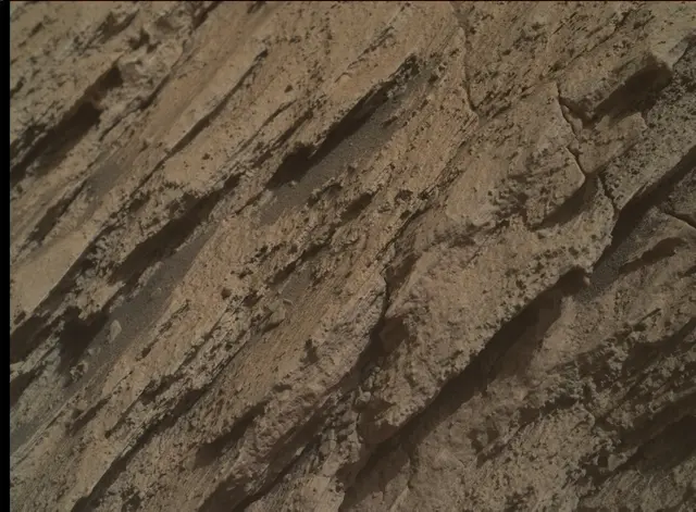 Sol 2585: Mars Hand Lens Imager (MAHLI)
