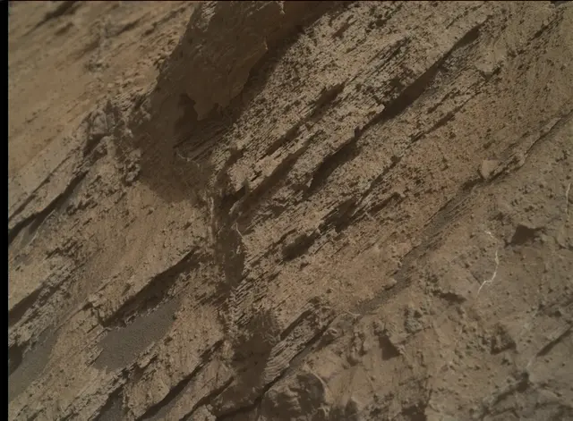 Sol 2585: Mars Hand Lens Imager (MAHLI)