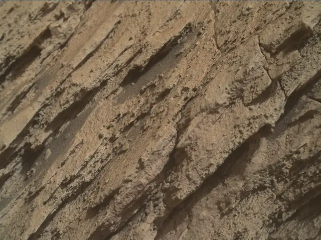 Sol 2585: Mars Hand Lens Imager (MAHLI)