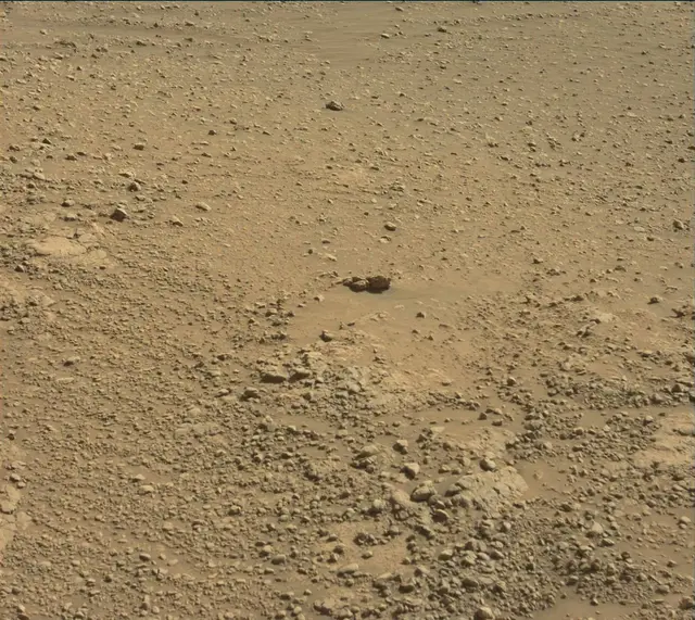 Sol 2586: Mast Camera (Mastcam)