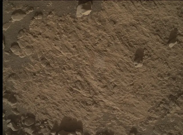 Sol 2587: Mars Hand Lens Imager (MAHLI)