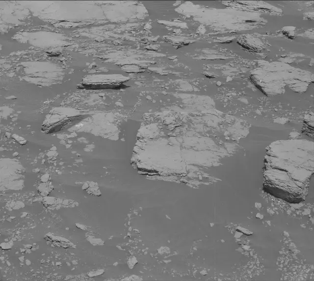 Sol 2588: Mast Camera (Mastcam)