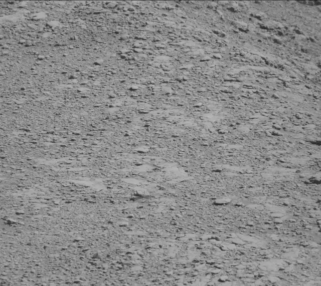 Sol 2588: Mast Camera (Mastcam)