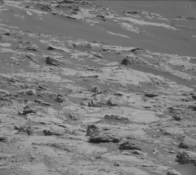 Sol 2588: Mast Camera (Mastcam)