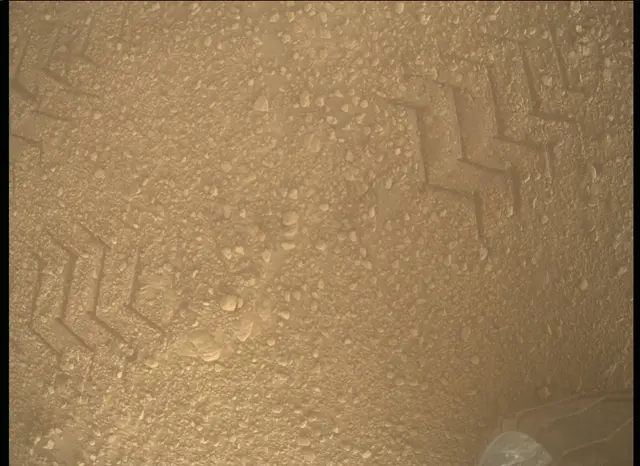 Sol 2589: Mars Descent Imager (MARDI)