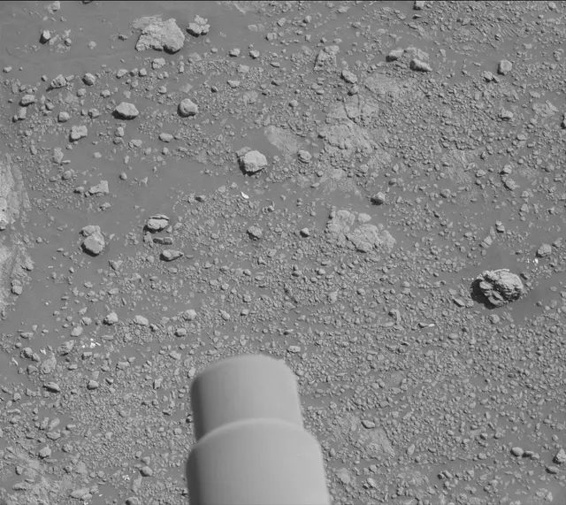 Sol 2590: Mast Camera (Mastcam)