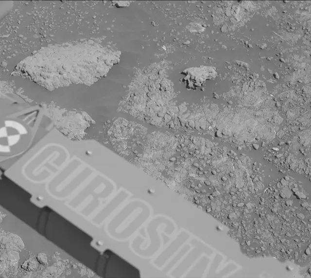 Sol 2590: Mast Camera (Mastcam)