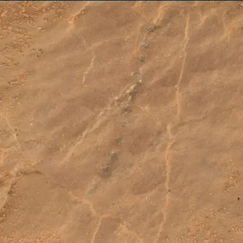 Sol 2590: Mars Hand Lens Imager (MAHLI)